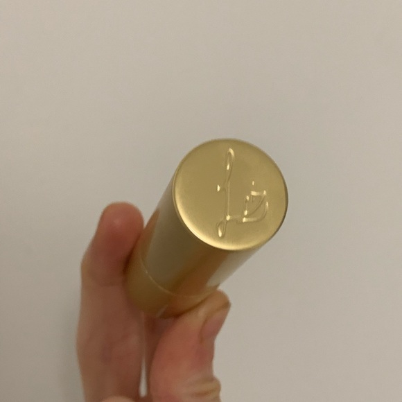 Lisa Eldridge Sunday Matinee insanely saturated Lipstick - Picture 2 of 4